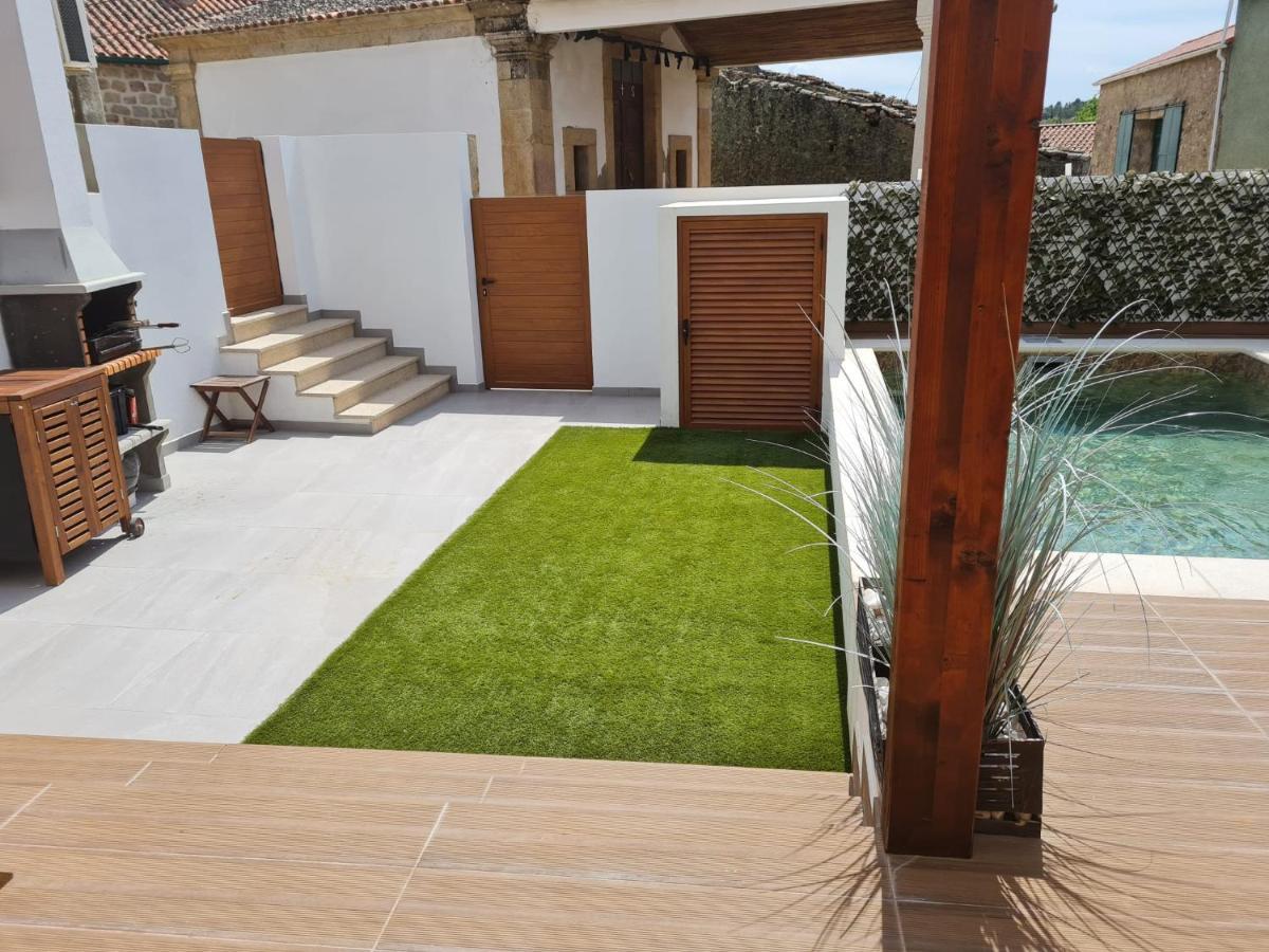 CASA DA CAPELA, Casas Bem Haja. São Miguel de Acha Exterior foto